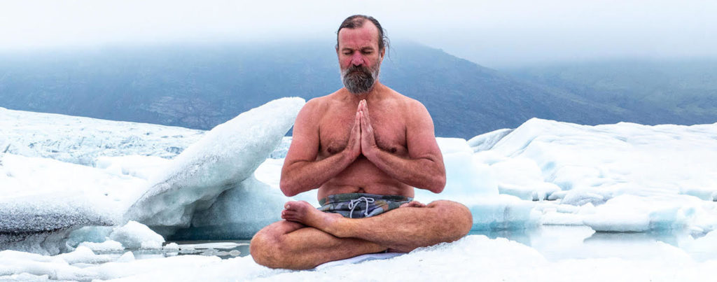 Wim Hof medituje na ľadovej kryhe